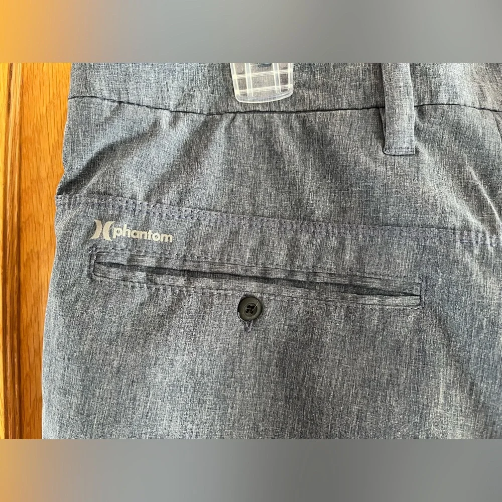 Hurley Men's Phantom 18 in Walkshorts, size 30